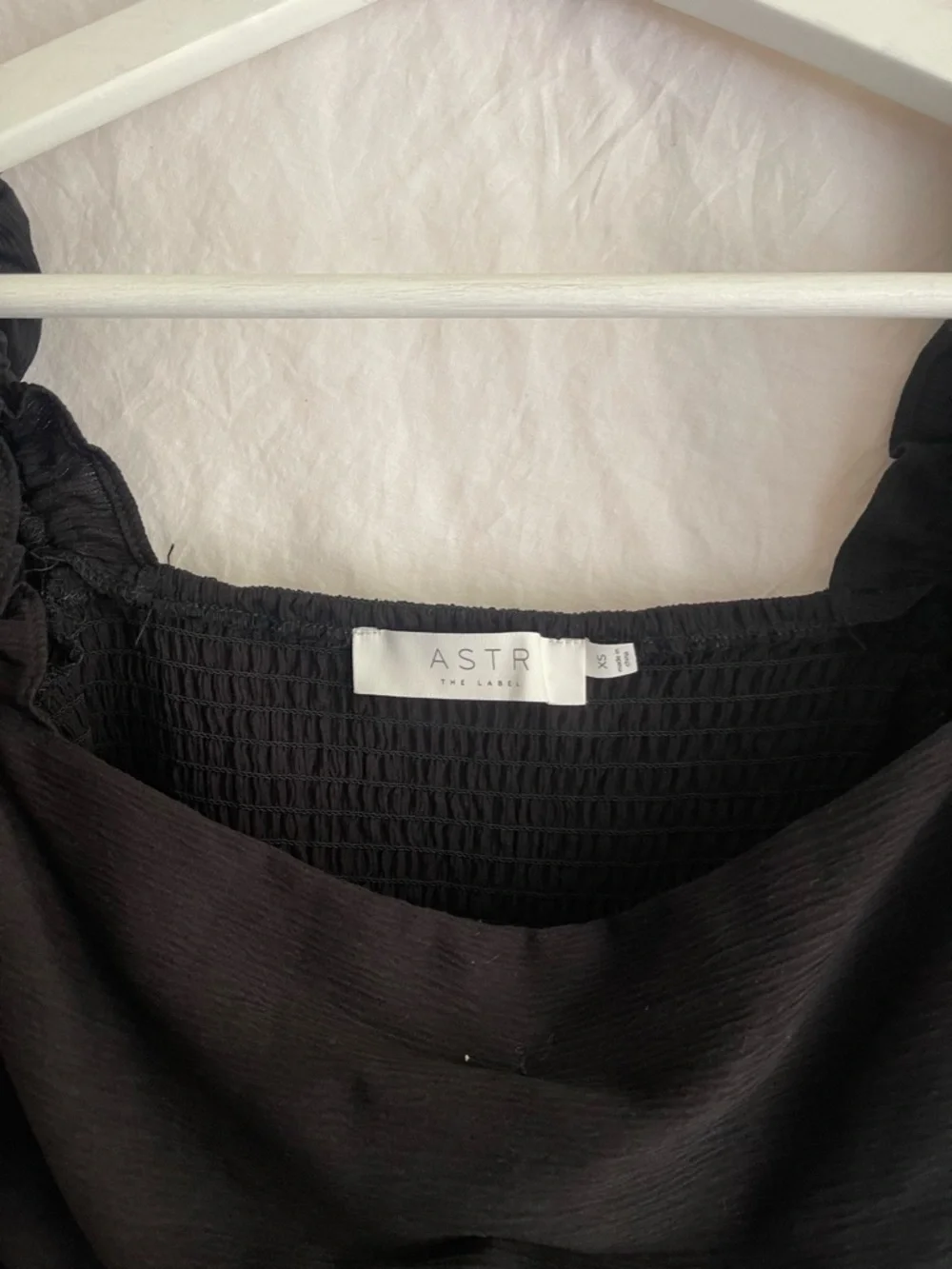 Astr Black Square-Neck Puff Sleeve Top Romantic chic coquette minimalist Size XS